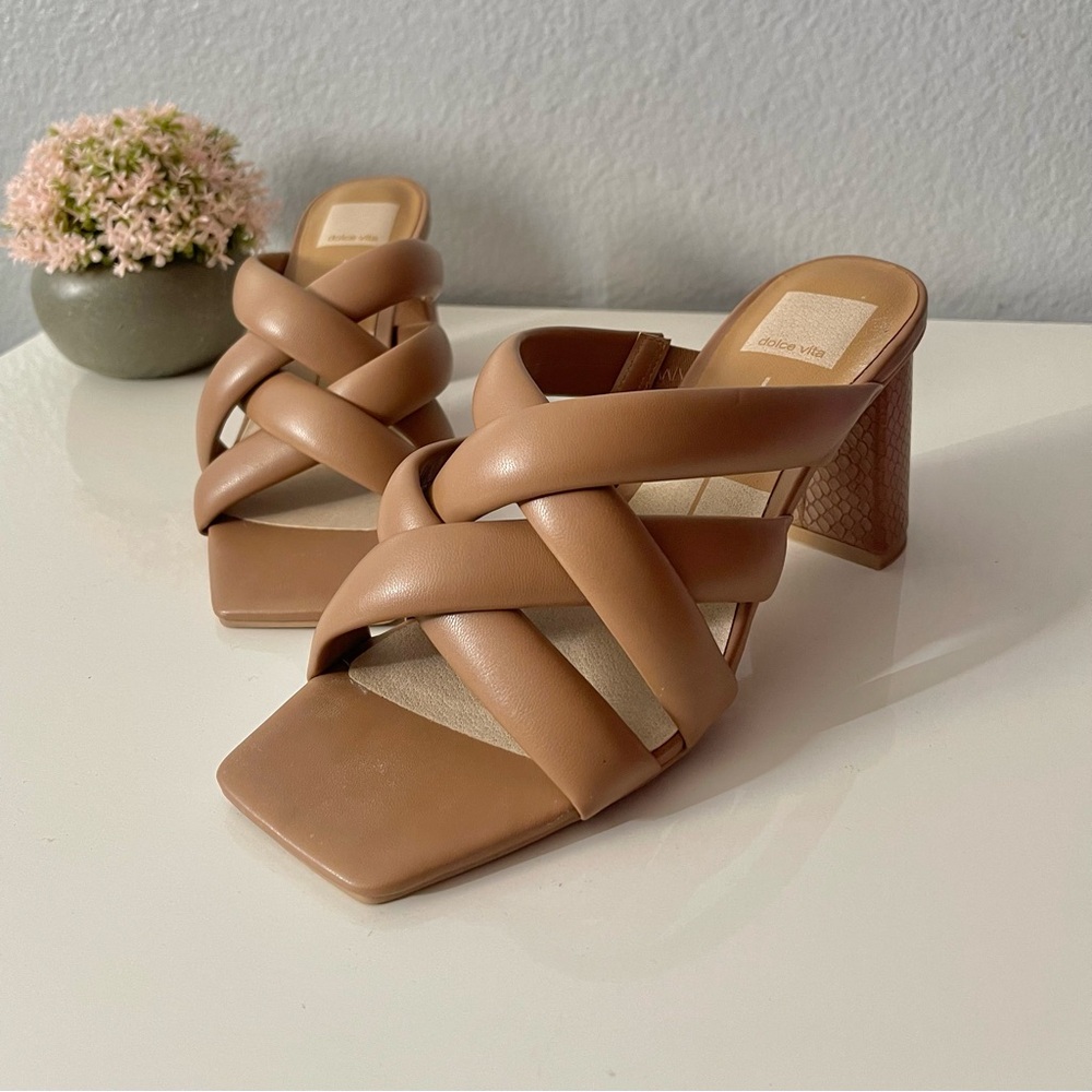 Dolce Vita sandal block heel